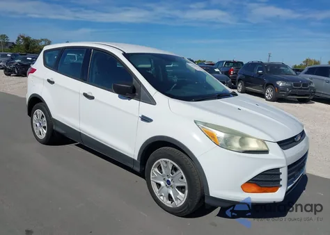 2015 Ford Escape S из США, поврежденный, VIN 1FMCU0F72FUA27803